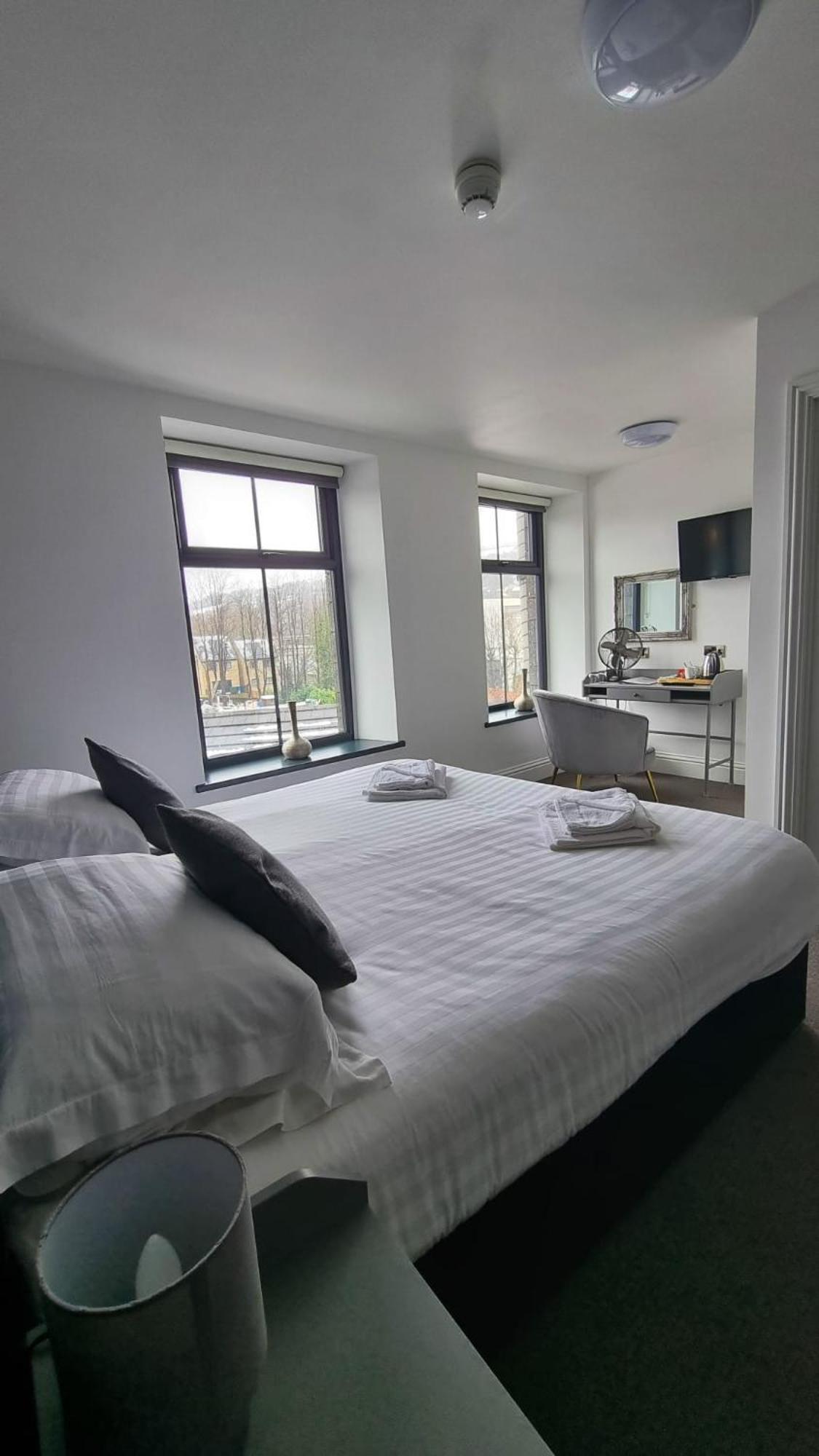 The Friendship Hotel Stocksbridge  Exteriér fotografie
