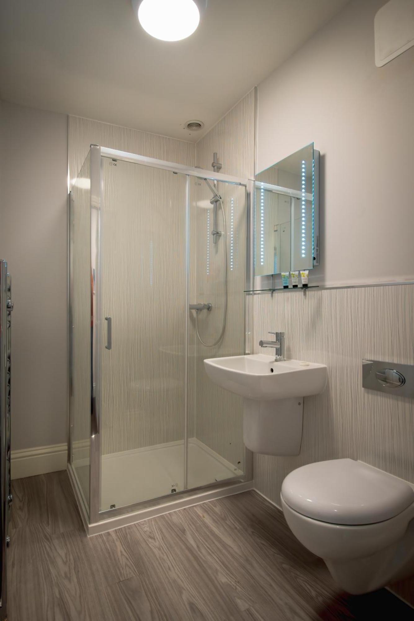 The Friendship Hotel Stocksbridge  Pokoj fotografie