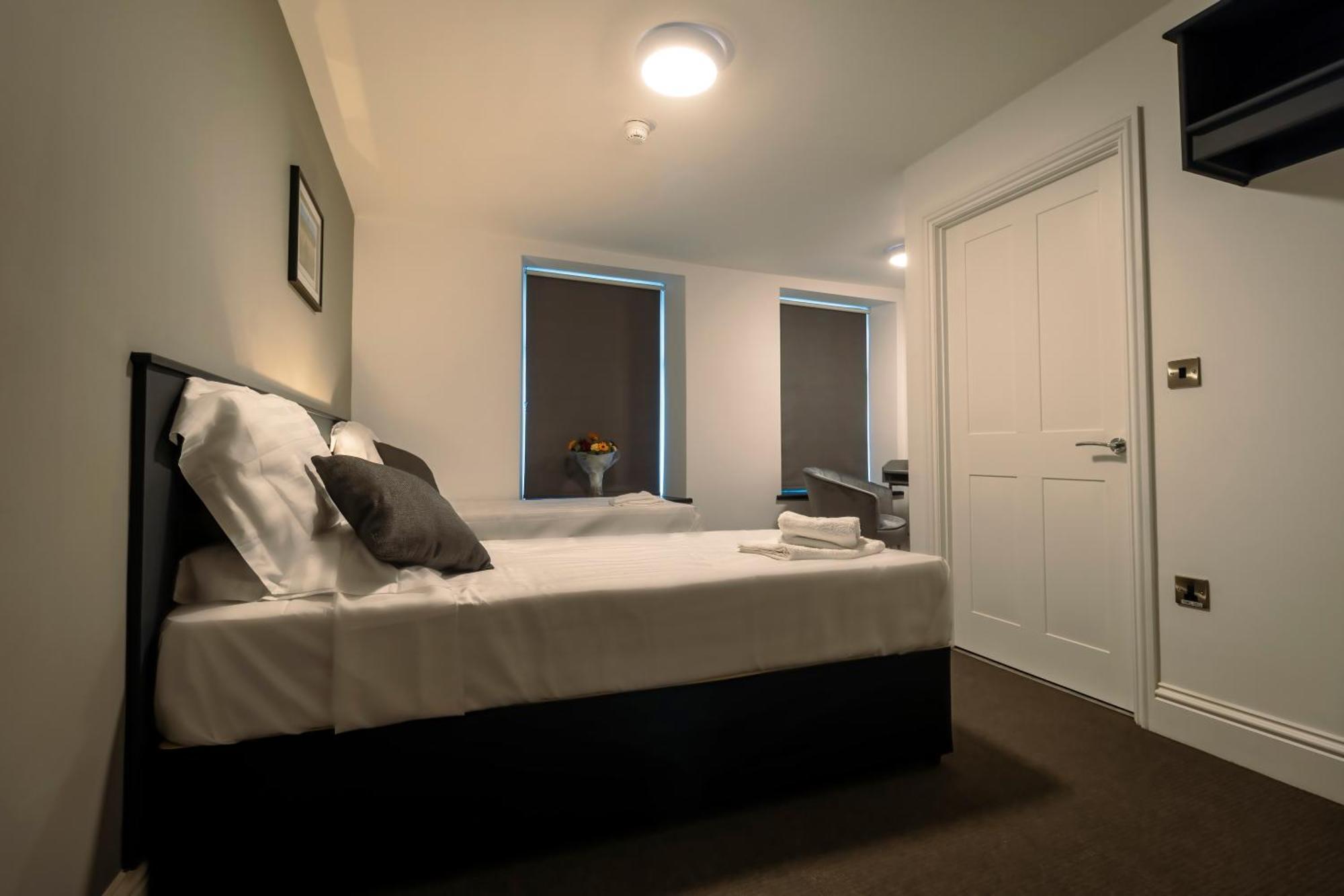 The Friendship Hotel Stocksbridge  Pokoj fotografie